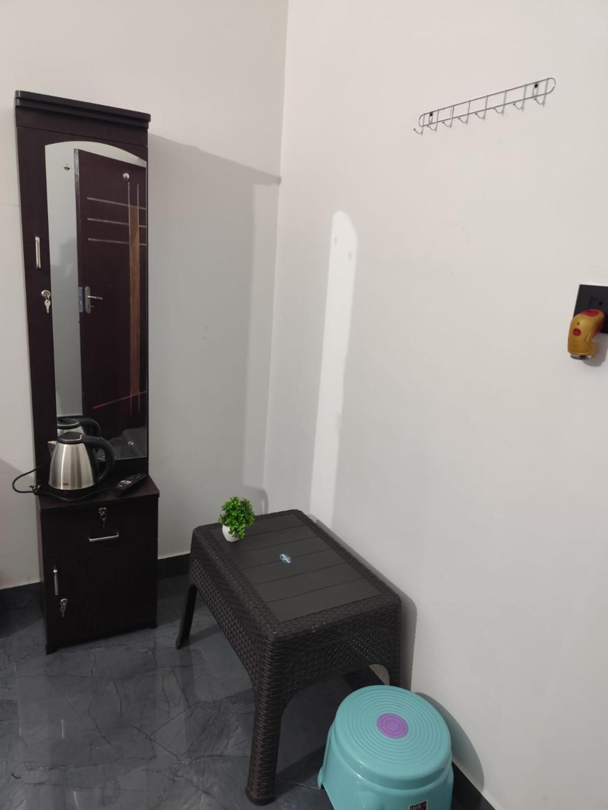 Travel Inn Mysore Vanivilasa Puram Exterior foto