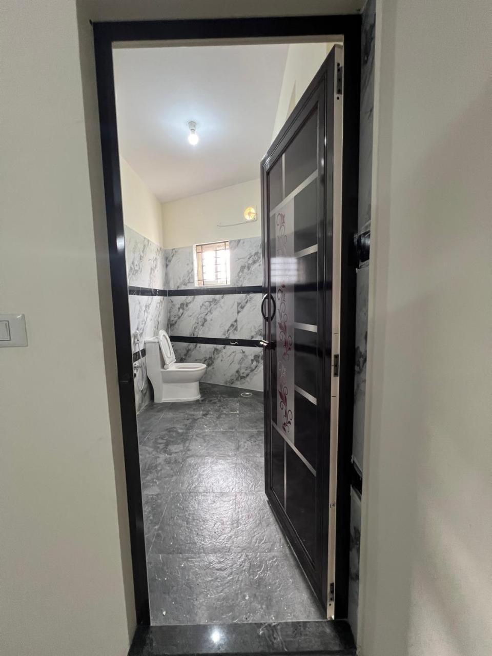 Travel Inn Mysore Vanivilasa Puram Exterior foto