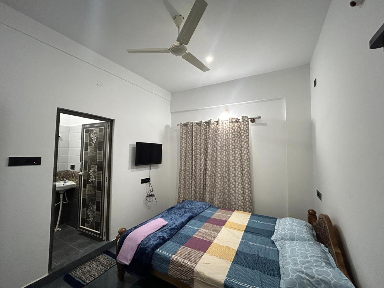 Travel Inn Mysore Vanivilasa Puram Exterior foto